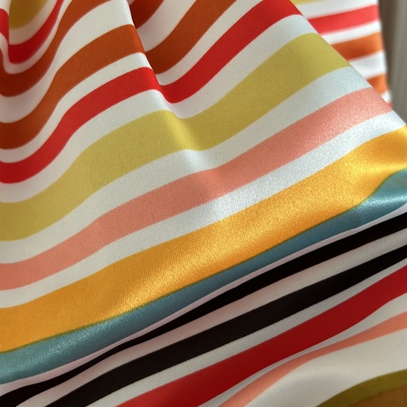 Dress - Picture 4 of 13